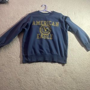 american eagle crew neck, barely worn, size small , navy blue